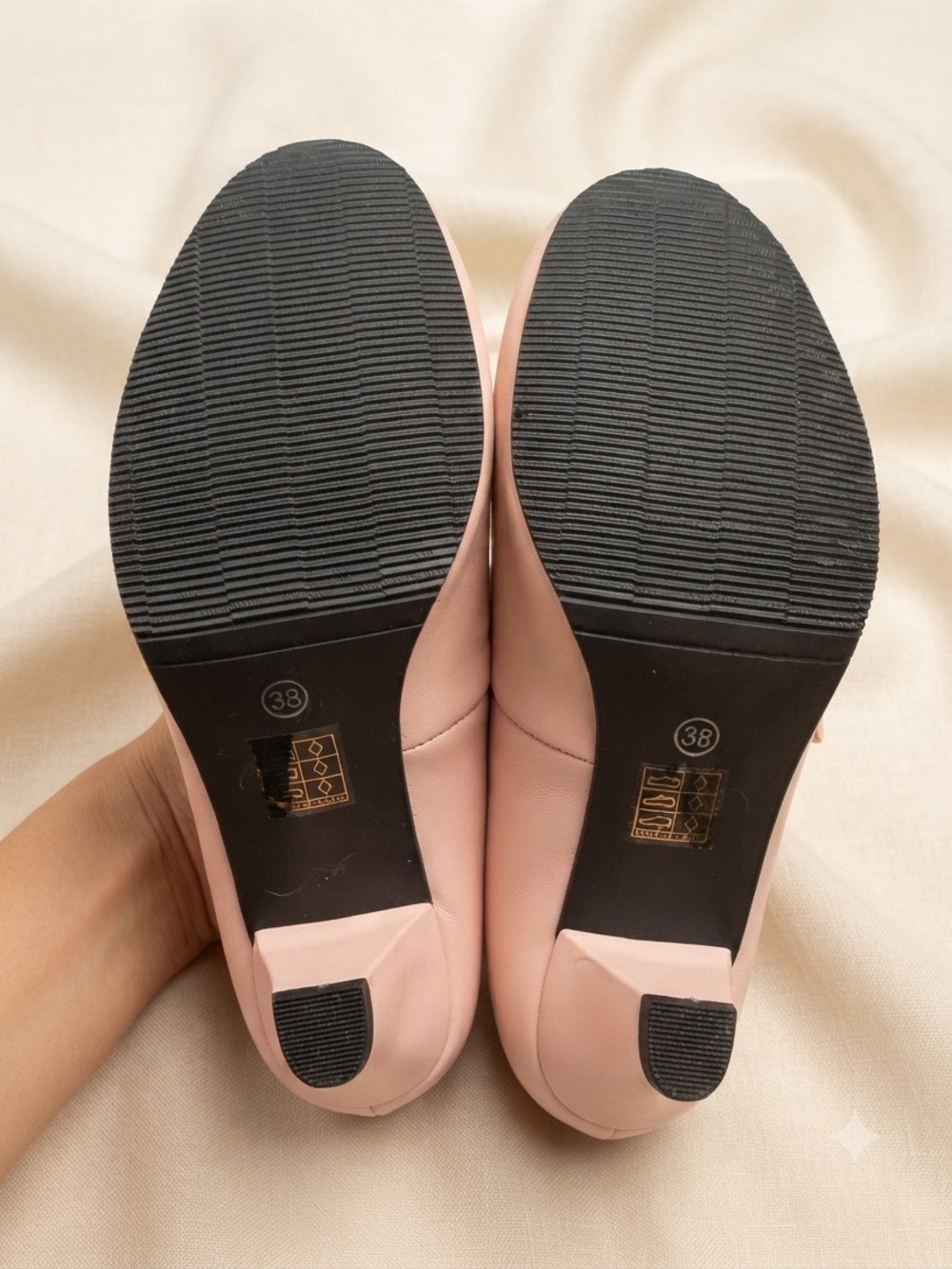 Pink Coquette Bow Mary Jane Block Heel Pumps Ankle Strap Size 38 NWOT - Picture 3 of 7